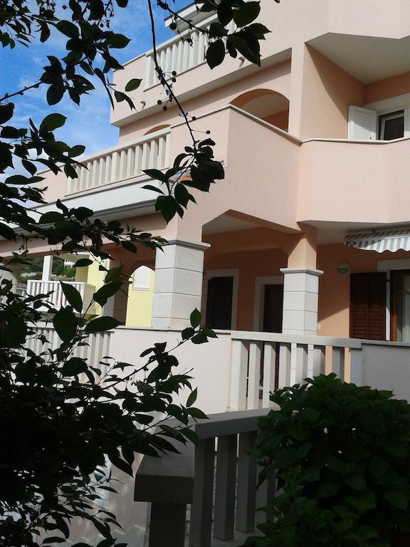 Apartments Mate Ražanj Extérieur photo